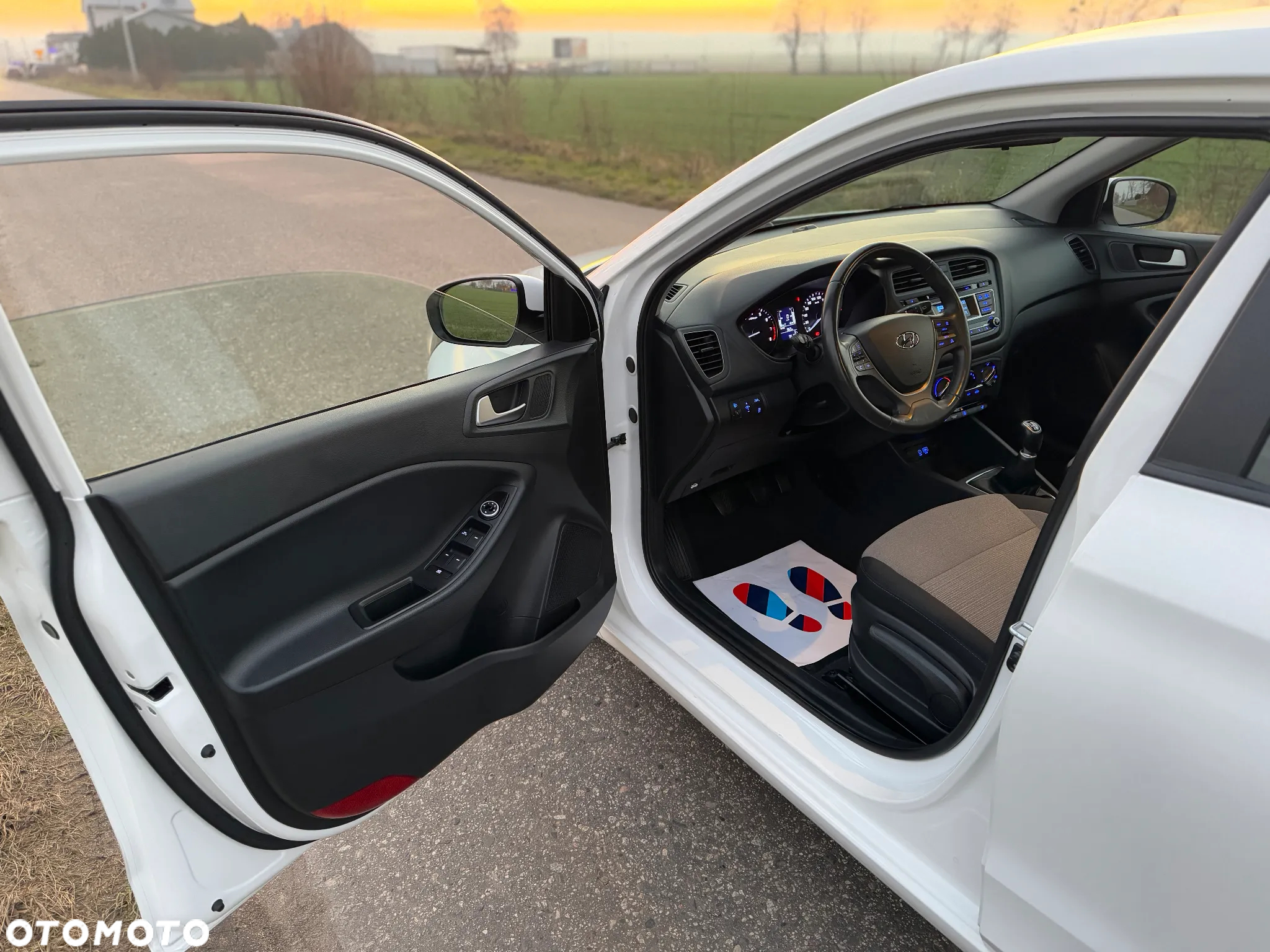 Hyundai i20 1.2 Comfort - 24