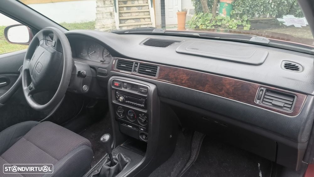 Honda Civic 1.5i LS - 6