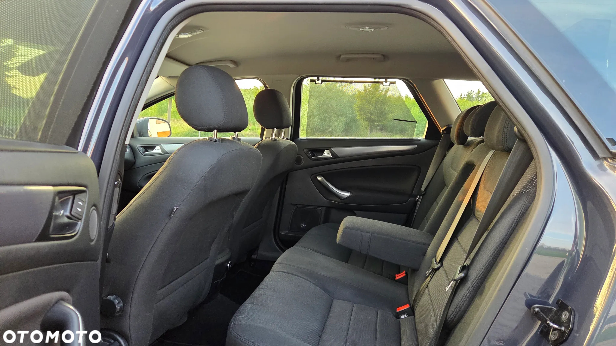 Ford Mondeo 2.0 TDCi Titanium - 19
