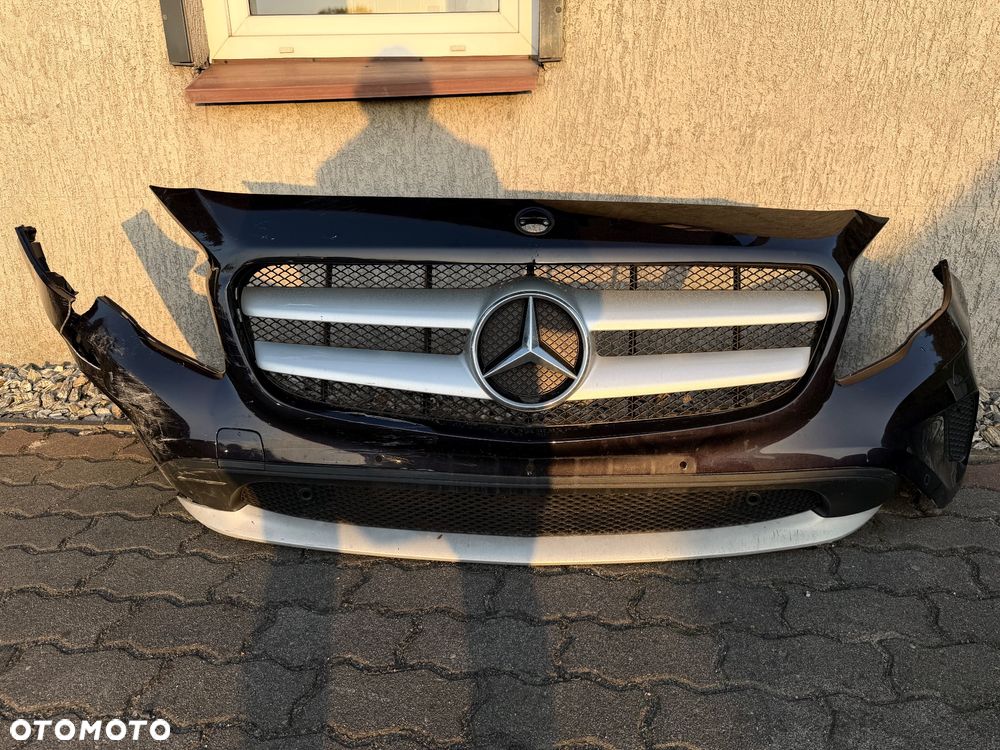 Mercedes-Benz GLA 180 Urban - 38