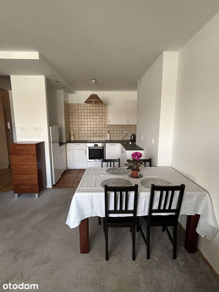 2 pokoje | 46 m² | duża loggia | w pełni umeblowane | Nowodwory