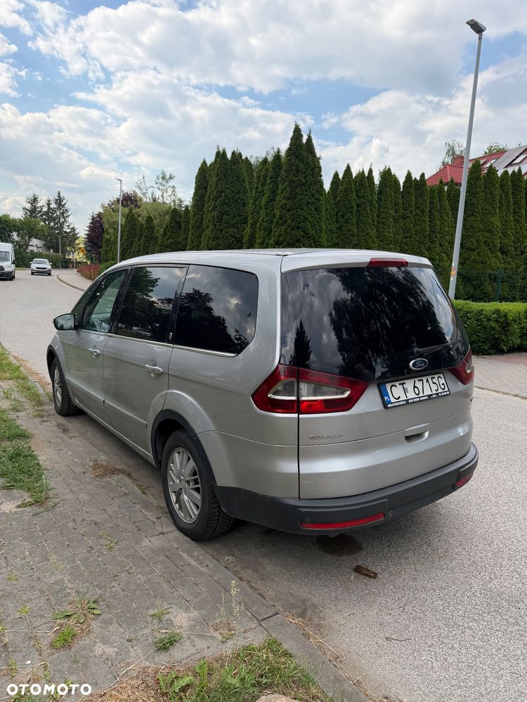 Ford Galaxy 1.8 TDCi Ambiente - 6
