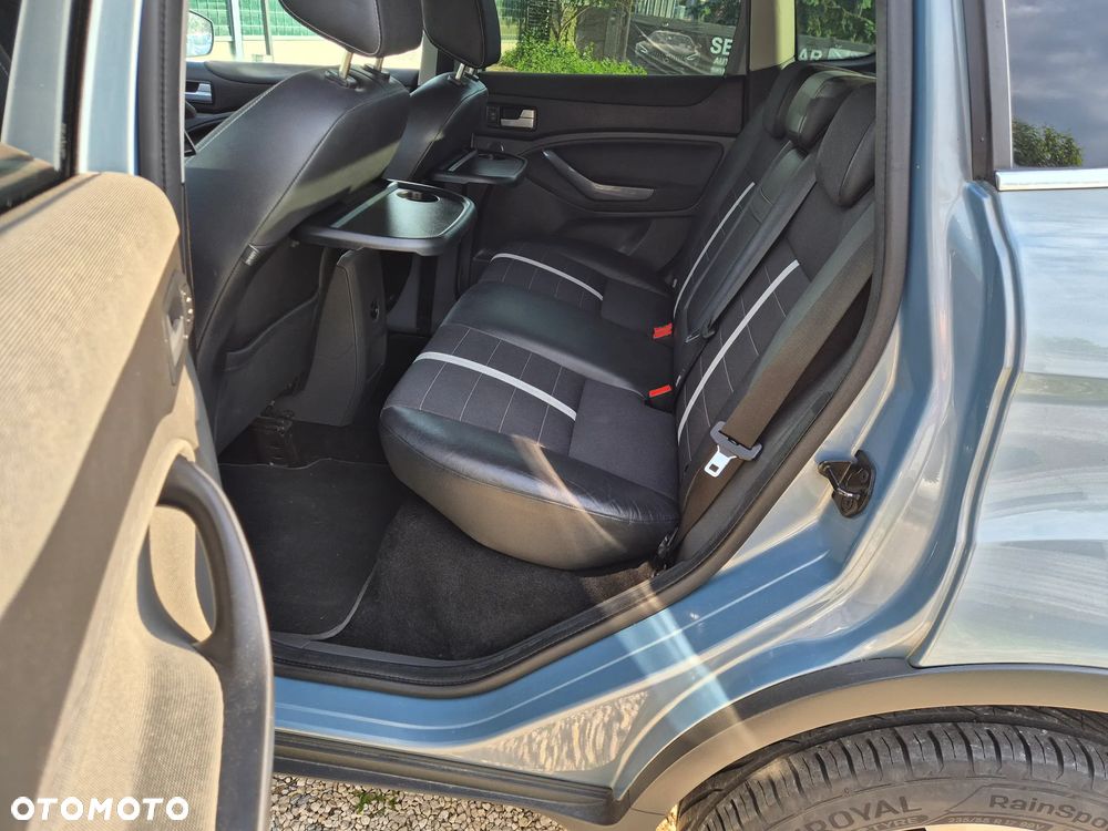 Ford Kuga 2.0 TDCi Titanium - 14