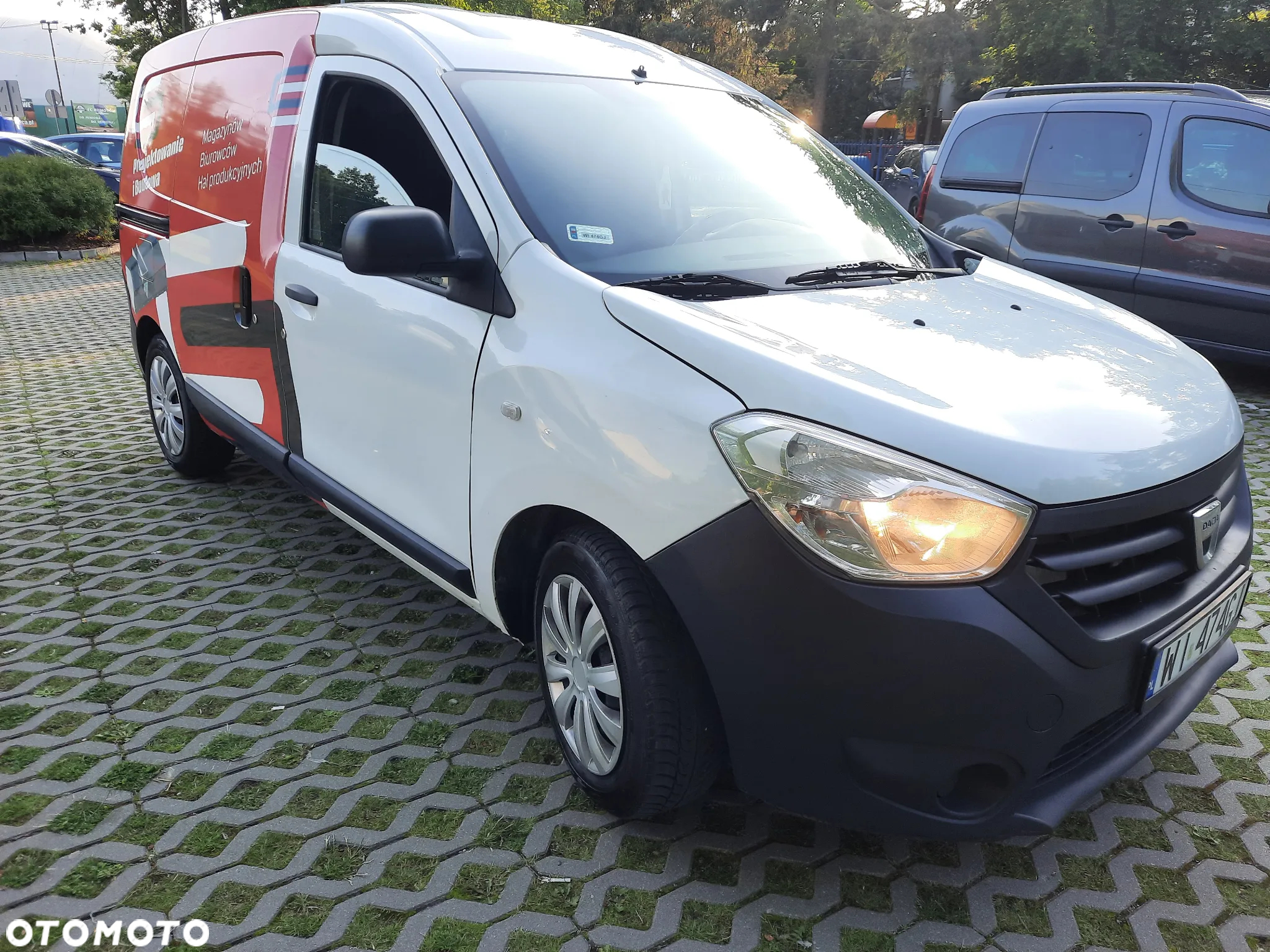 Dacia Dokker 1.6 Access - 12