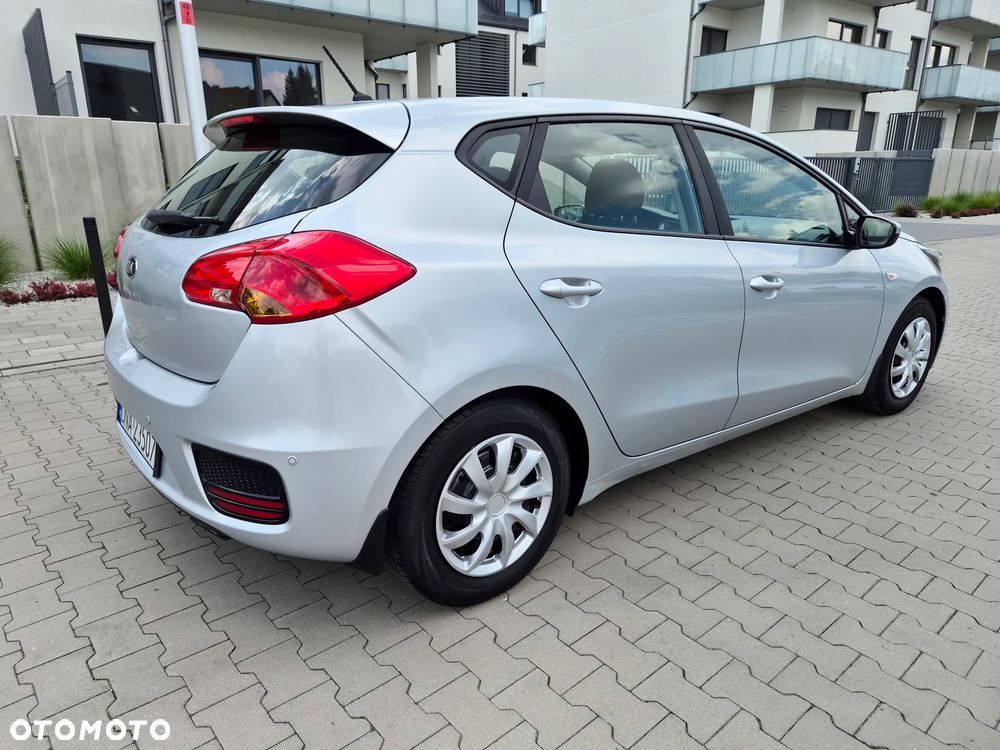 Kia Ceed 1.6 GDI M - 3