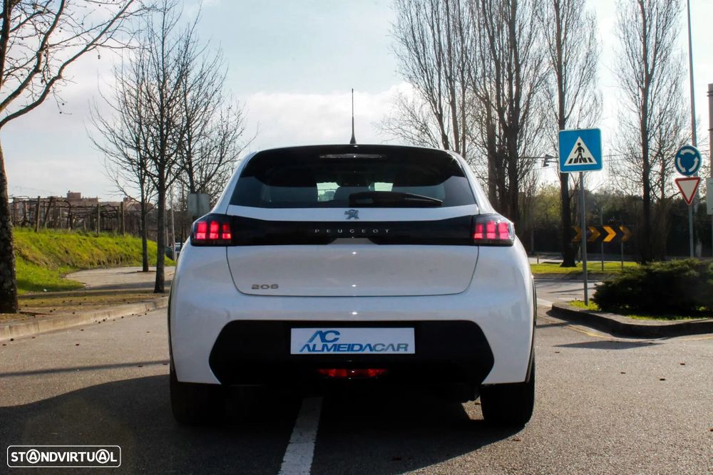 Peugeot e-208 50 kWh Active Pack - 6