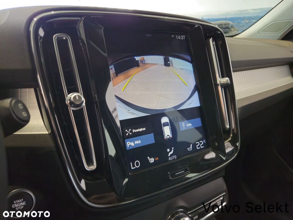 Volvo XC 40 - 22