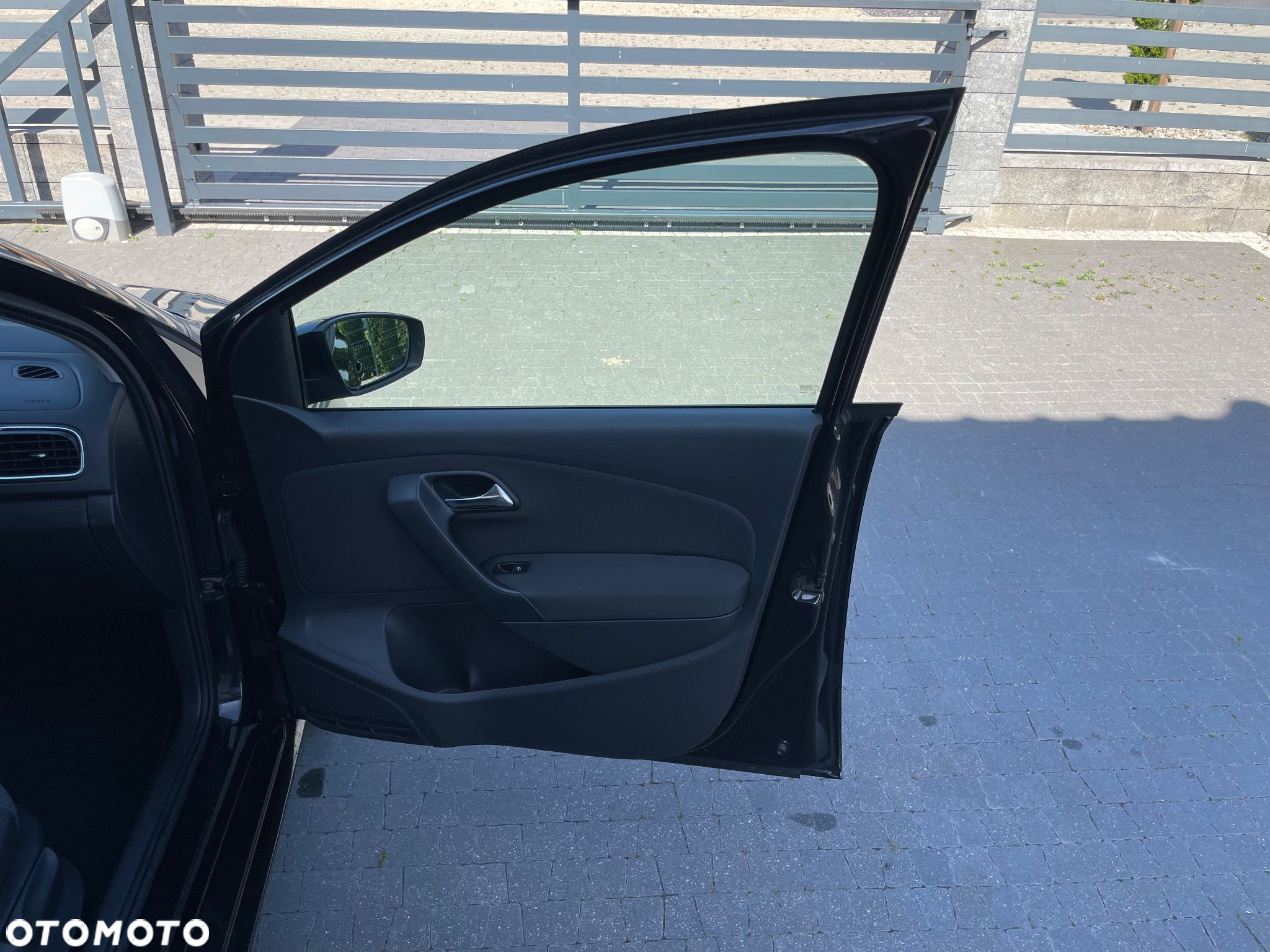 Volkswagen Polo 1.6 TDI Comfortline - 16