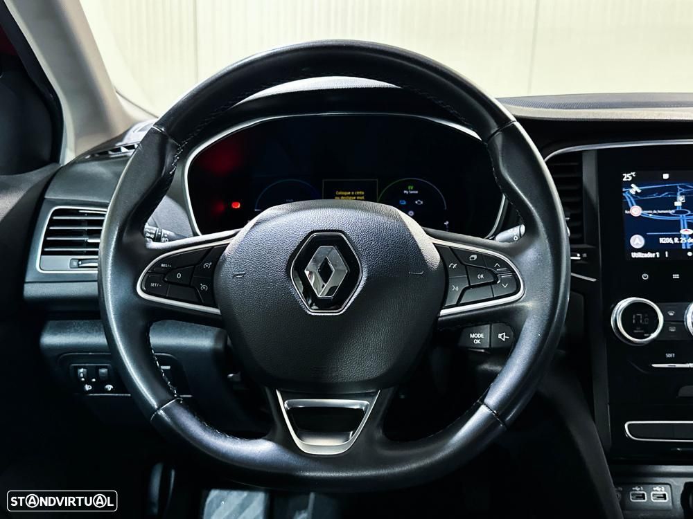 Renault Mégane 1.6 Plug-In Limited - 21