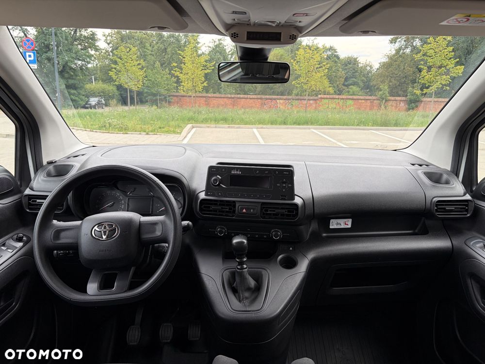 Toyota Proace City - 17