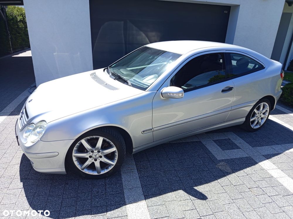 Mercedes-Benz Klasa C 200 Kompressor Automatik - 2