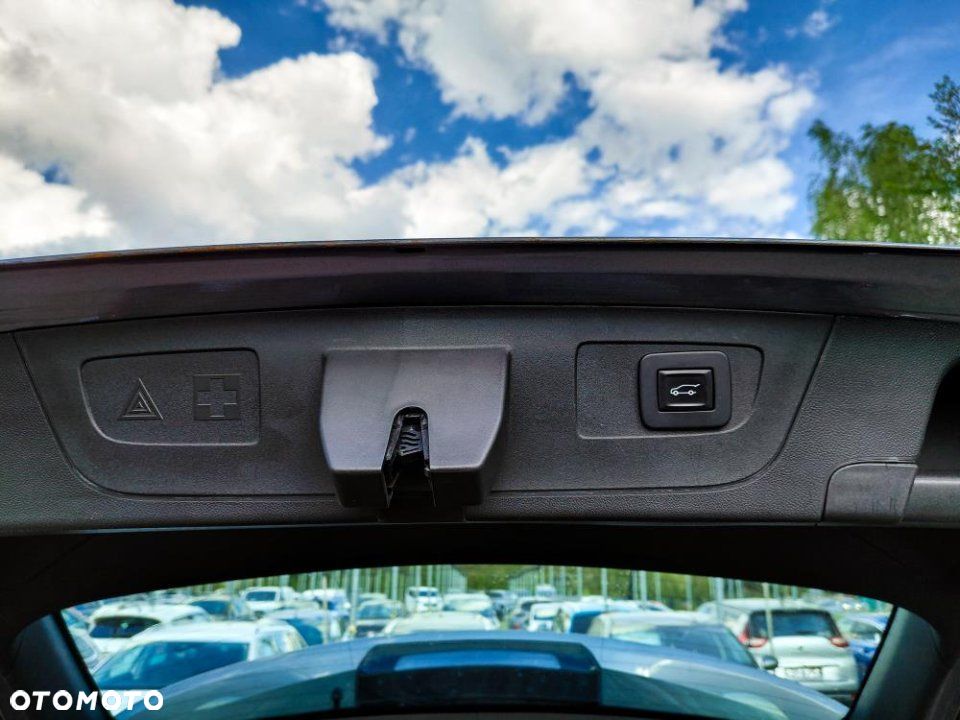 Opel Insignia - 29