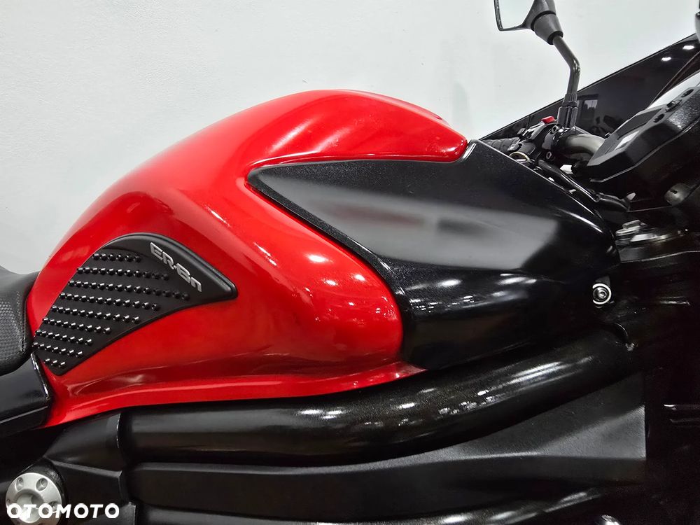 Kawasaki ER - 22