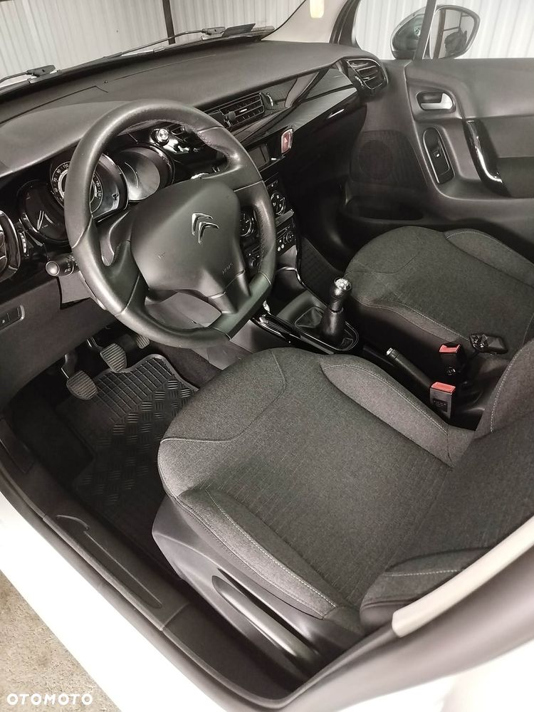 Citroën C3 1.2 PureTech Selection - 6