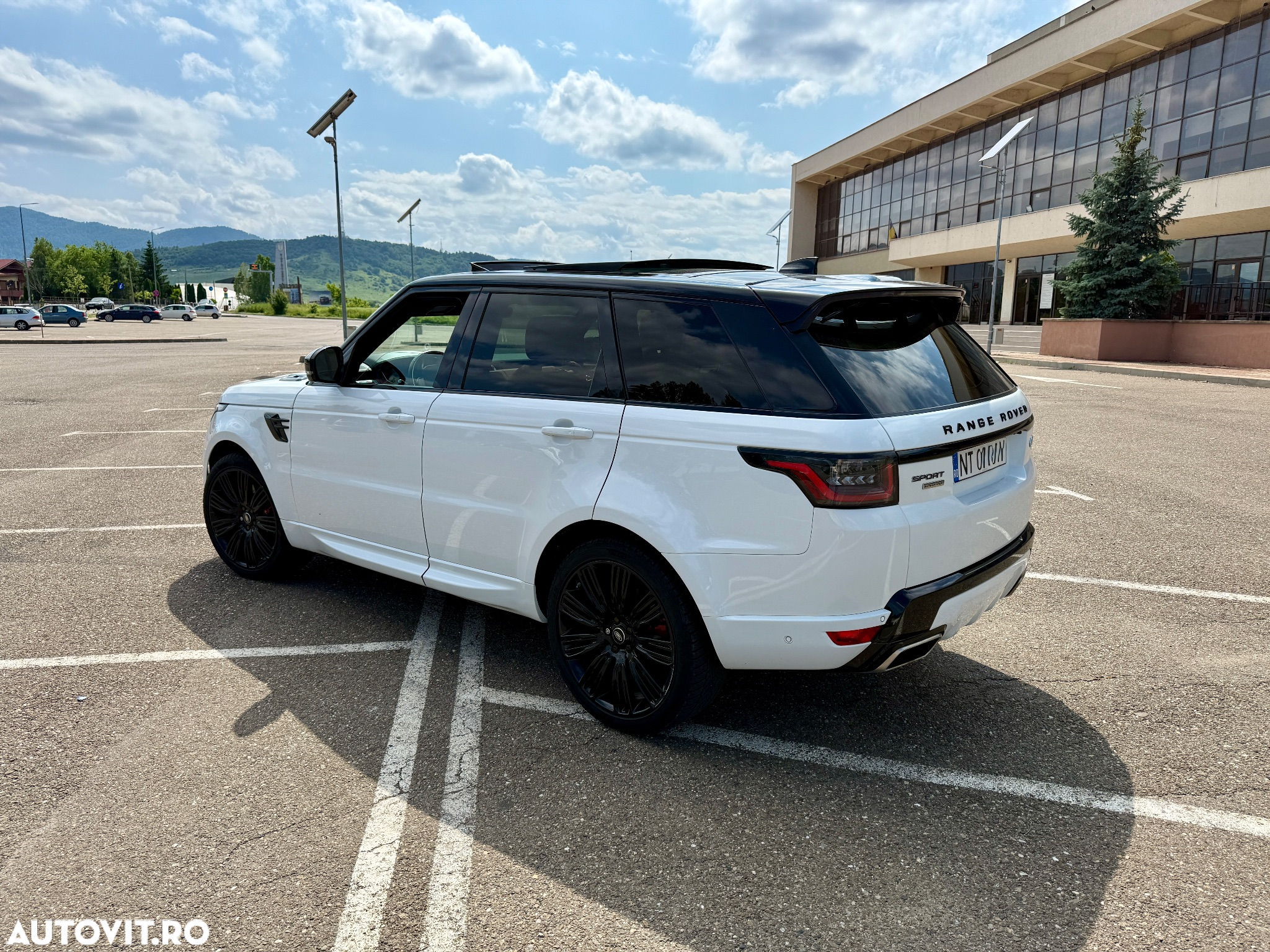 Land Rover Range Rover Sport 5.0 V8 Supercharged Autobiography Dynamic - 4