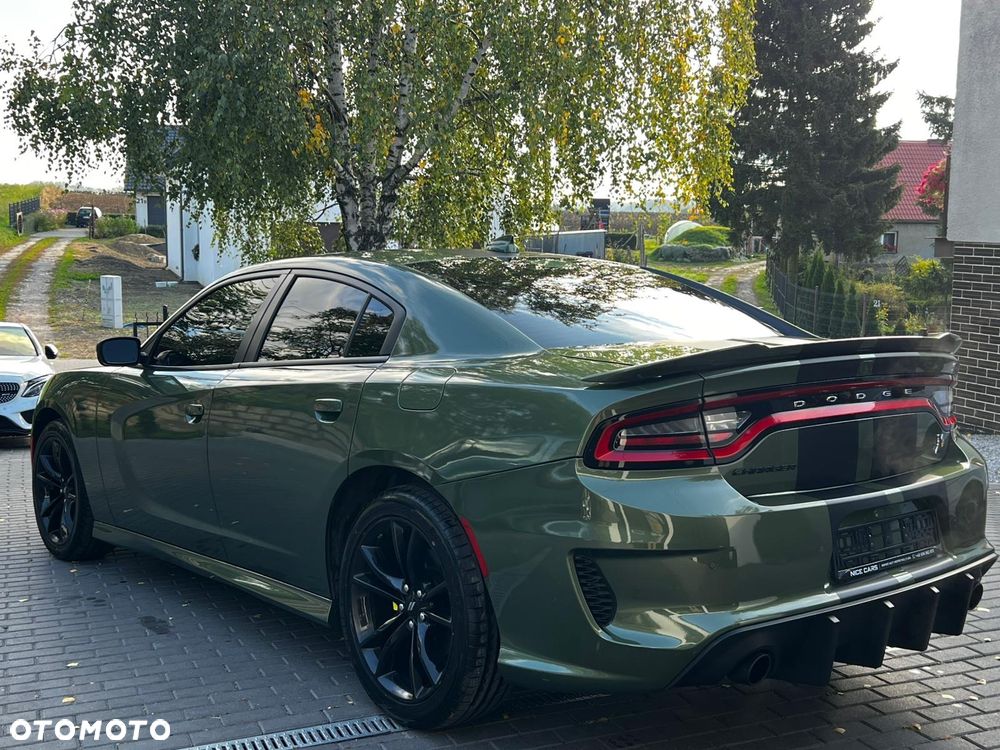 Dodge Charger - 6