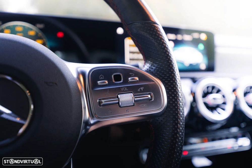 Mercedes-Benz CLA 200 AMG Line Aut. - 36