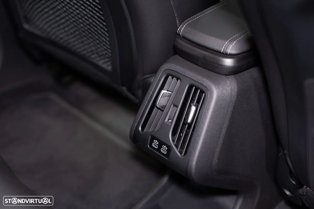 BMW 225xe Active Tourer e xDrive Line Luxury - 21