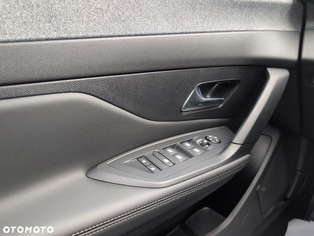 Peugeot 308 1.2 PureTech Allure Pack S&S EAT8 - 14