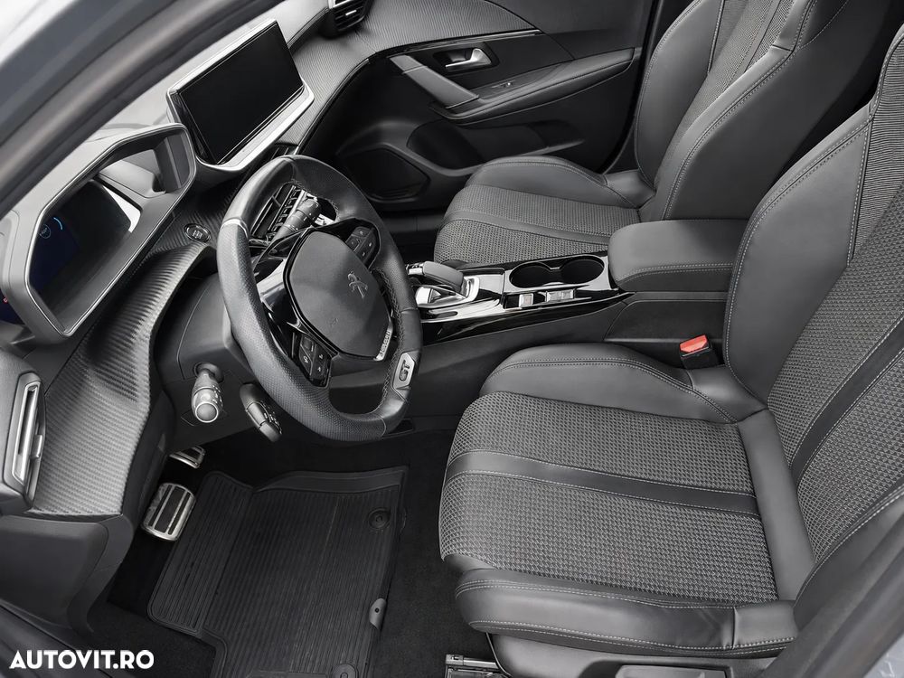 Peugeot 208 e-208 GT Pack - 11