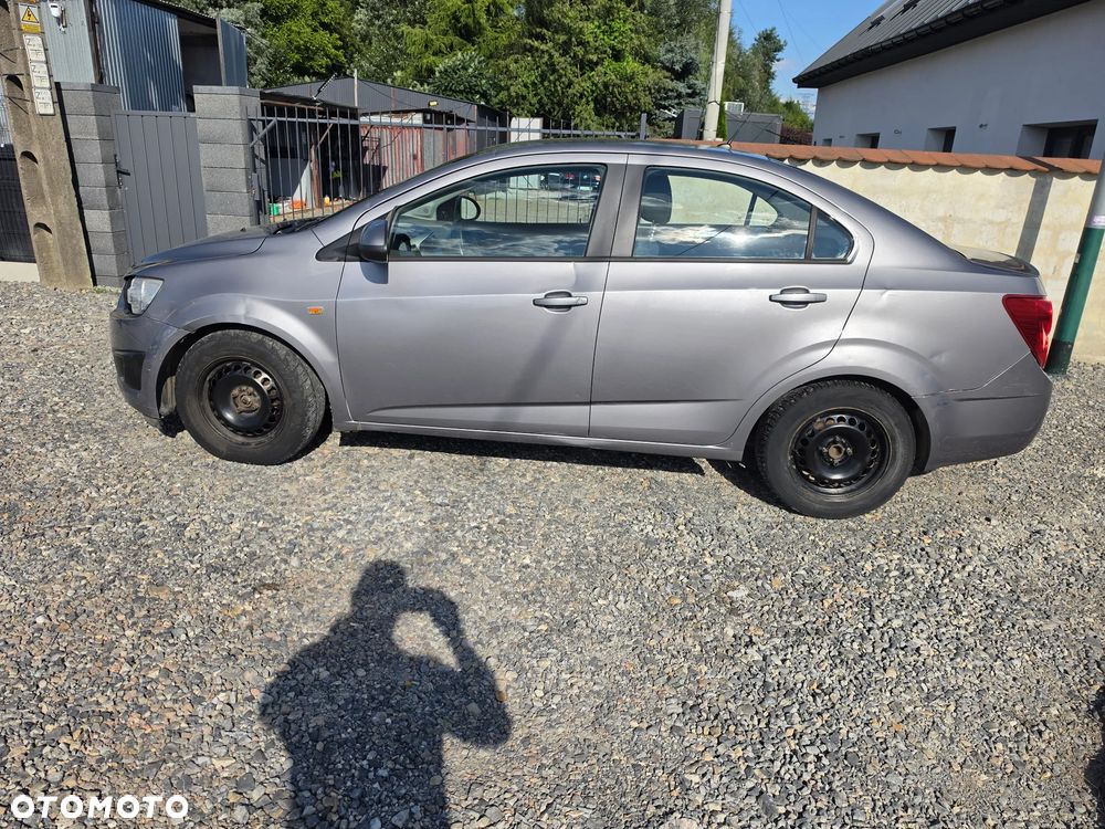 Chevrolet Aveo 1.2 LT - 5