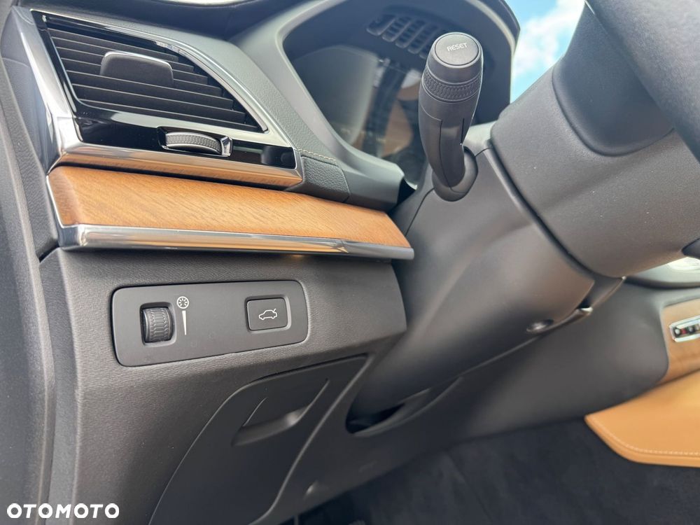 Volvo XC 90 D5 AWD Inscription - 18