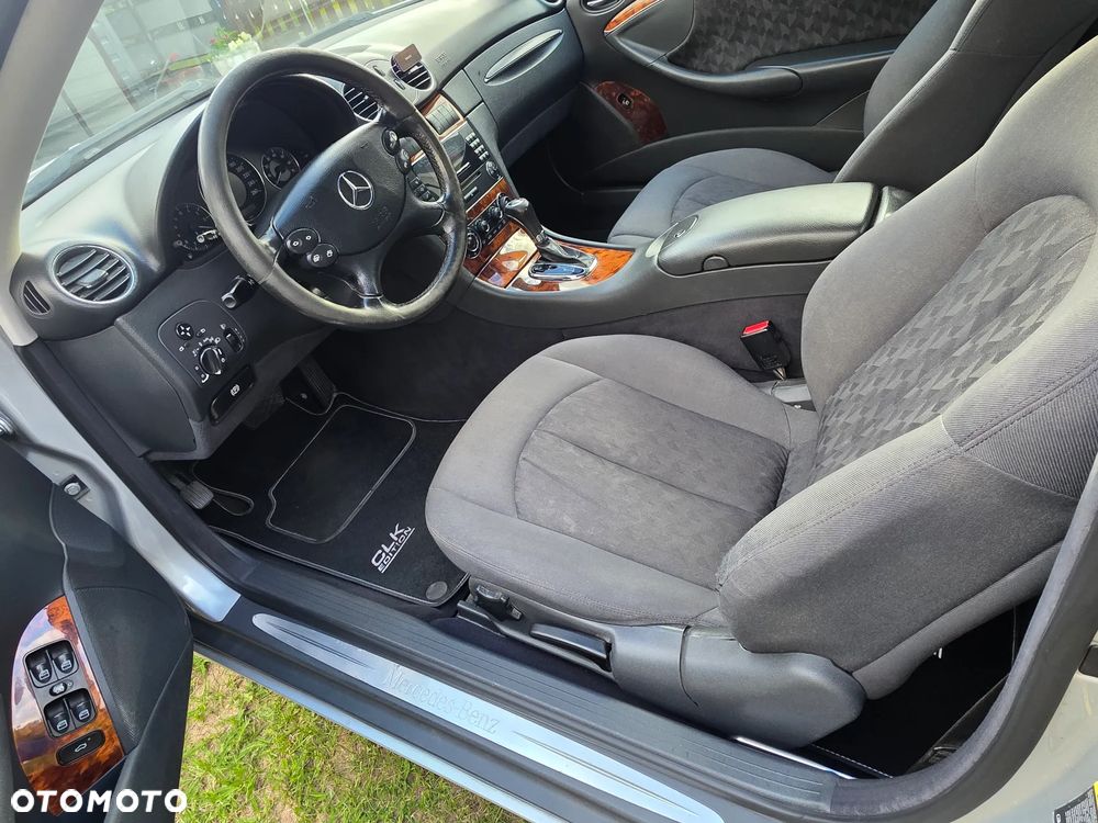 Mercedes-Benz CLK - 2