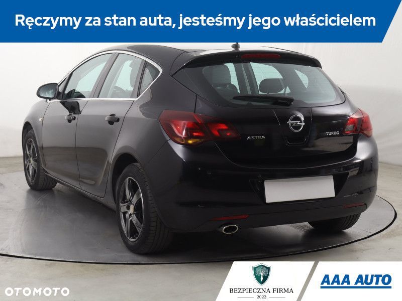 Opel Astra - 6
