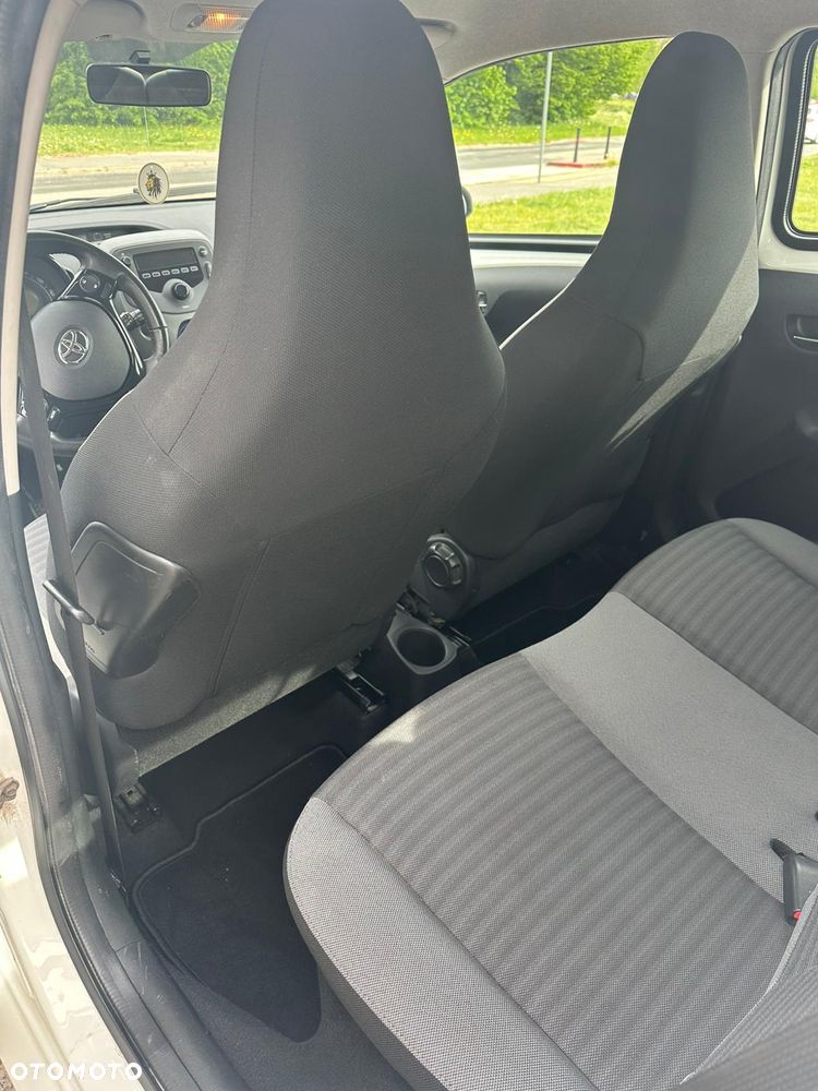 Toyota Aygo 1.0 VVT-i JBL Edition - 3