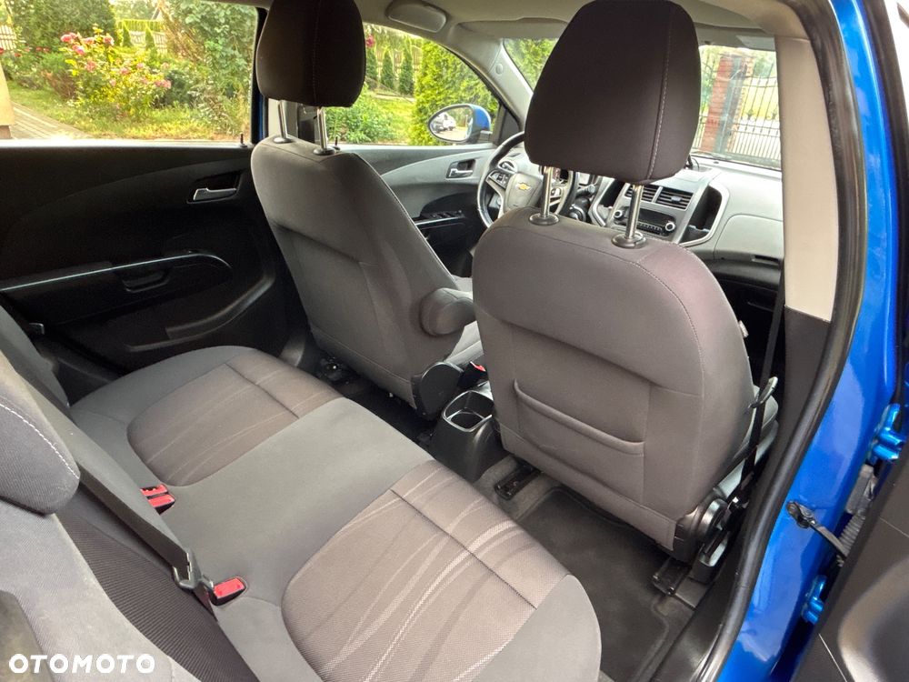 Chevrolet Aveo 1.6 LTZ S/S - 36