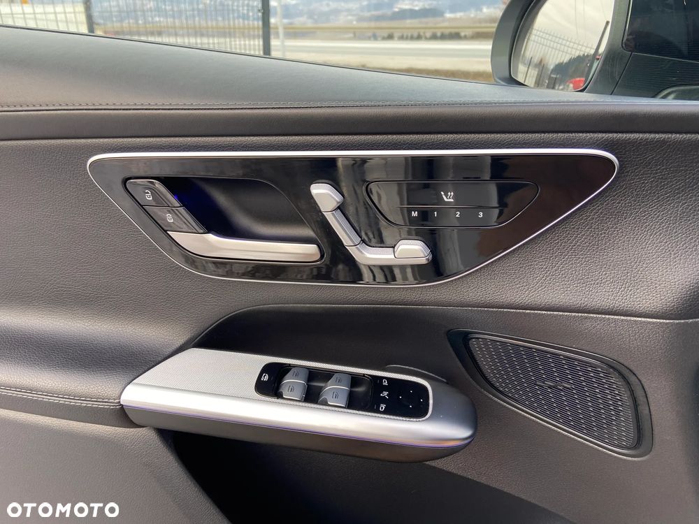 Mercedes-Benz GLC 220 d 4Matic 9G-TRONIC Edition AMG Line - 33