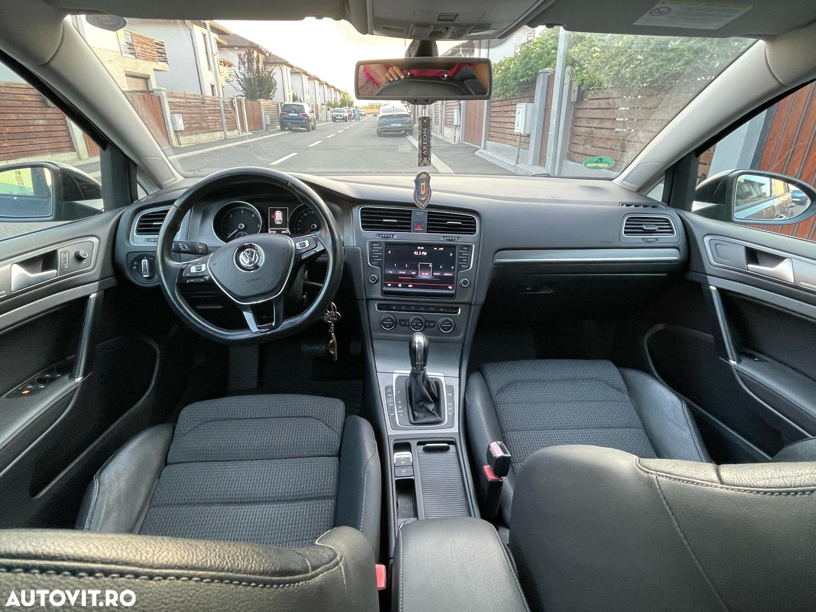 Volkswagen Golf Variant 1.6 BlueTDI DSG Comfortline - 12