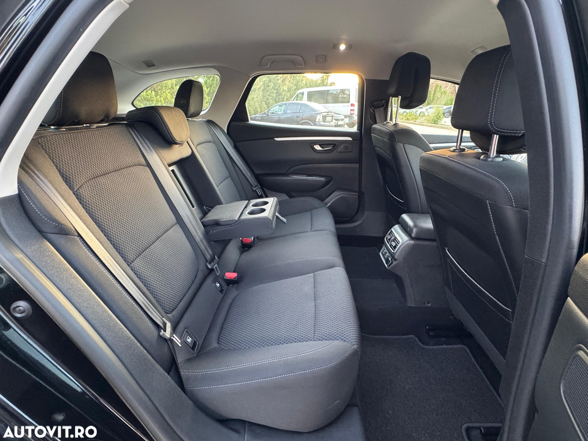 Renault Talisman Grandtour BLUE dCi 160 EDC BUSINESS EDITION - 38