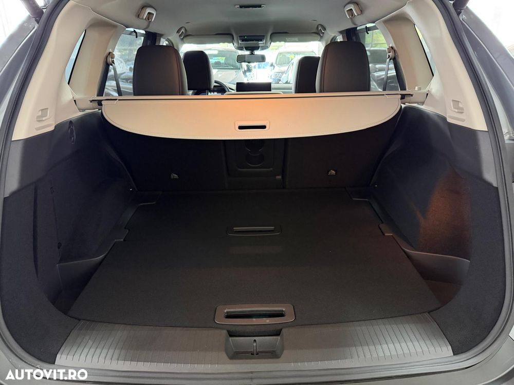 Nissan X-Trail e4ORCE 5 locuri N-Trek - 14