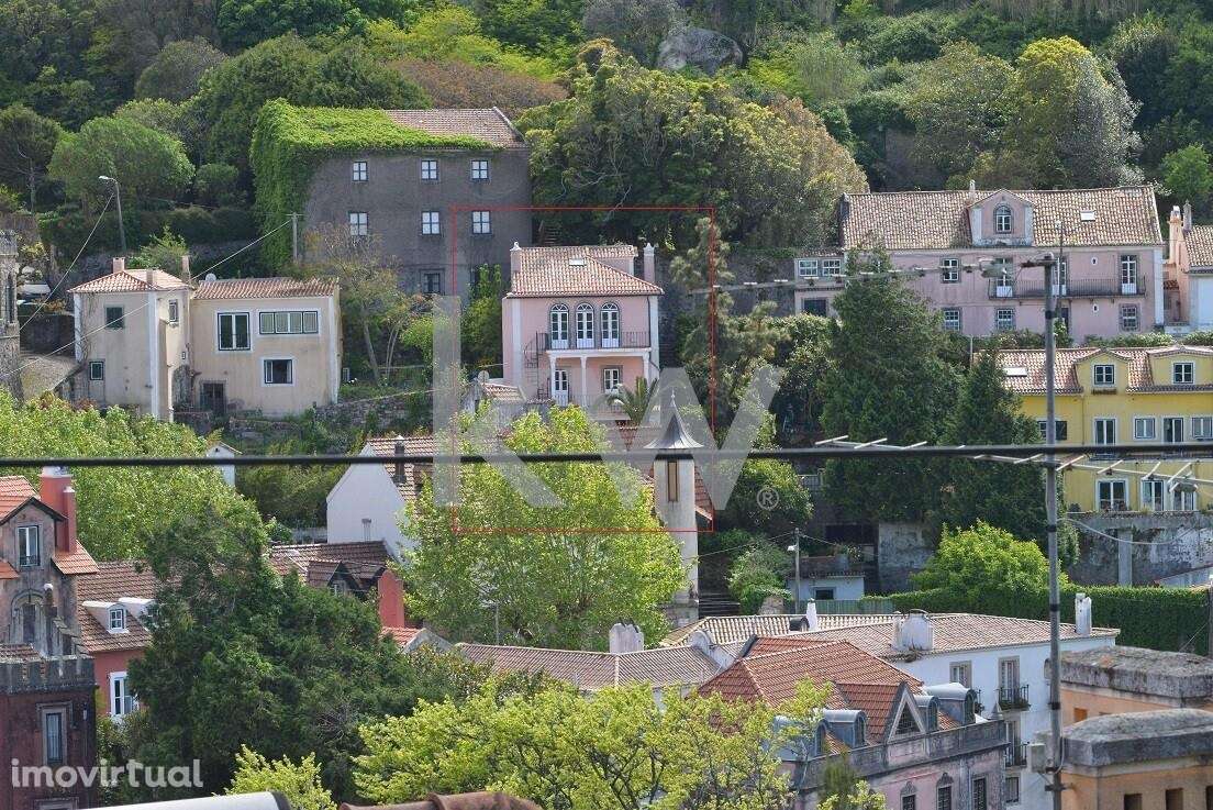 Moradia T6 com traça antiga na zona histórica em Sintra - Grande imagem: 3/41