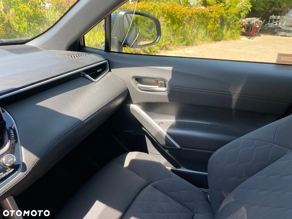 Toyota Corolla Cross - 15