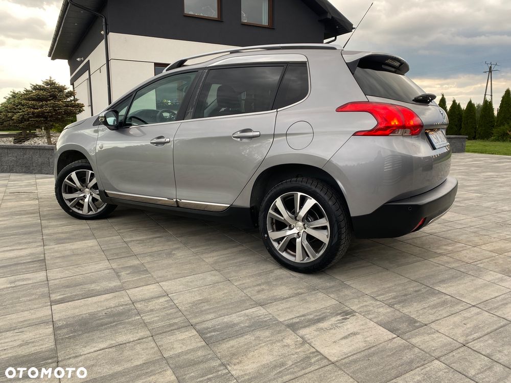 Peugeot 2008 1.2 Pure Tech GPF Crossway S&S - 5