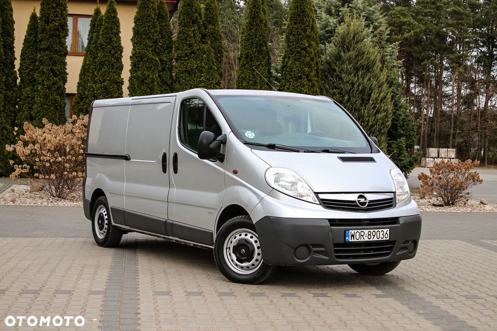 Opel Vivaro - 13