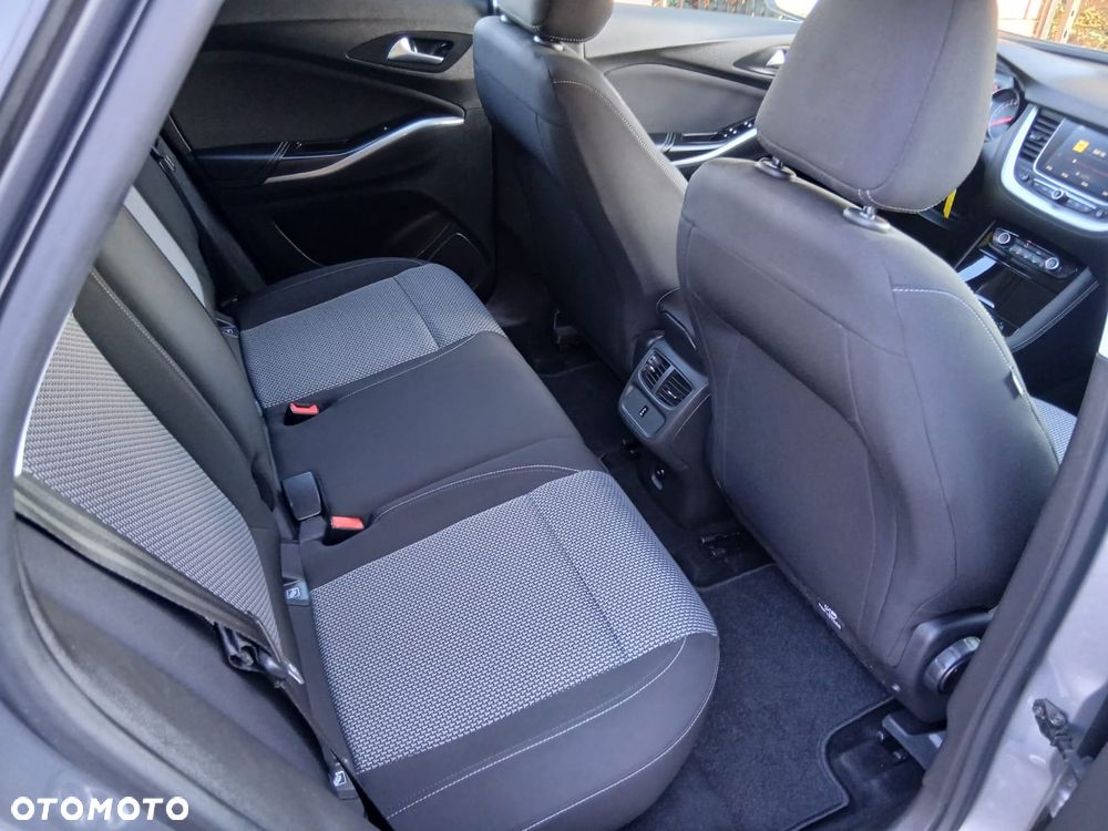 Opel Grandland X 1.5 D Start/Stop Business Edition - 29