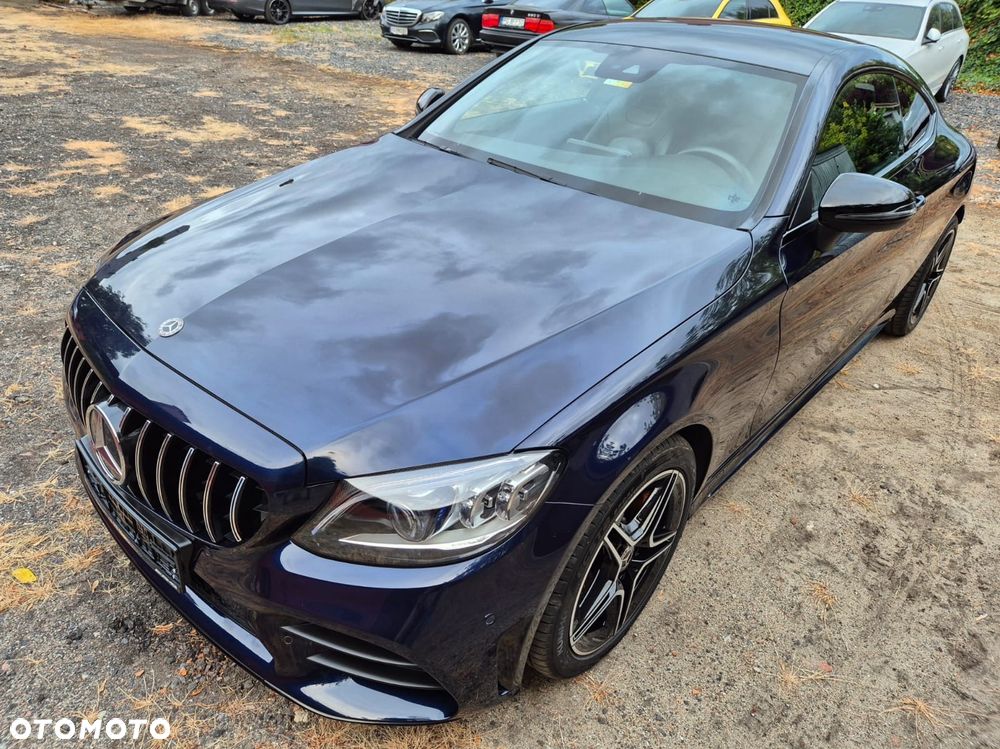 Mercedes-Benz Klasa C 300 d Coupe 9G-TRONIC AMG Line - 4