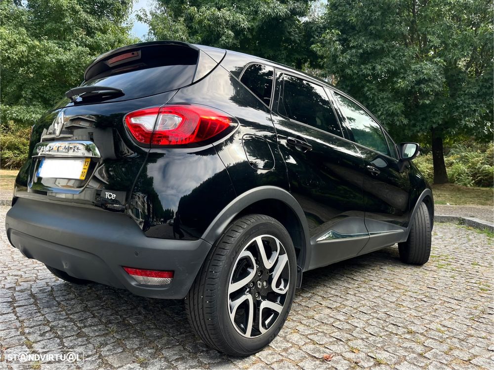 Renault Captur 0.9 TCE Exclusive - 2