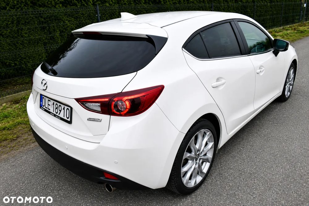 Mazda 3 - 5