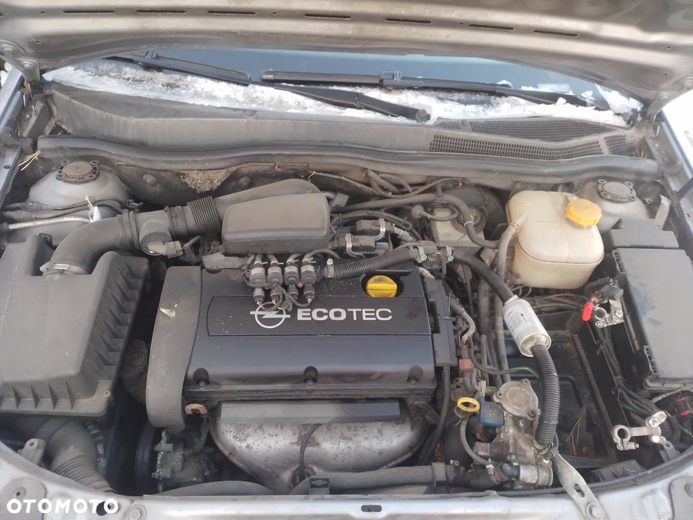 OPEL ASTRA H III 04-06  LAMPA PRZÓD PRAWA LEWA - 17