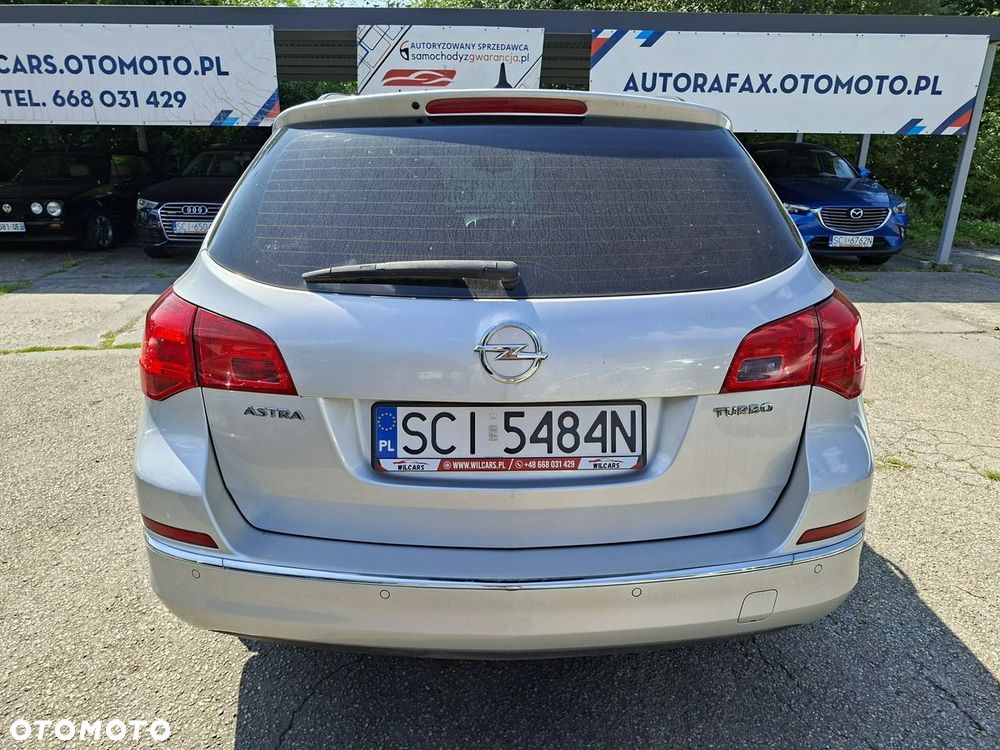 Opel Astra 1.4 Turbo - 10