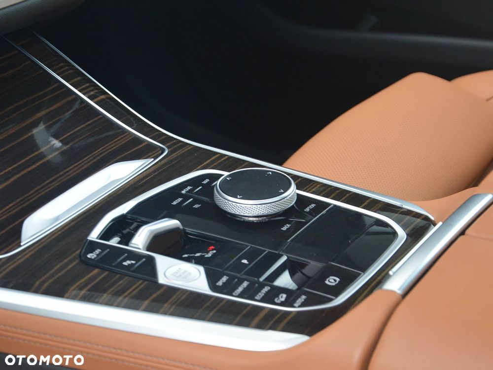 BMW X5 xDrive30d - 11