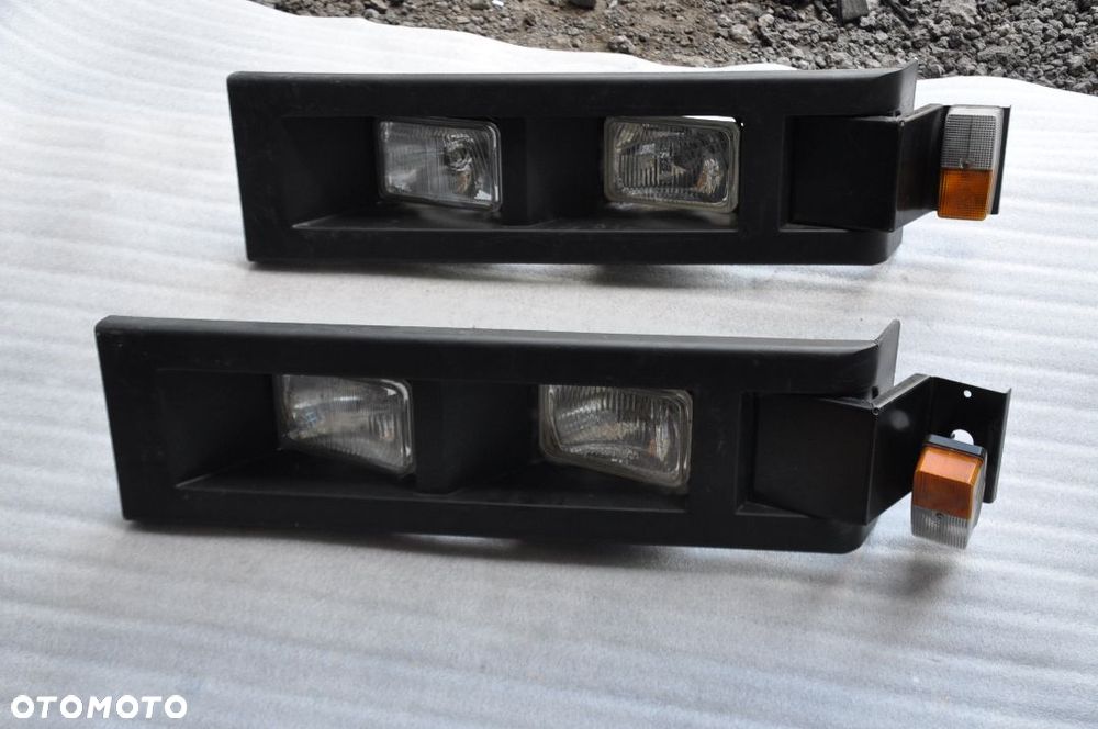 LAMPA HALOGEN JOHN DEERE 1450 WTS/ 1550 WTS - 1