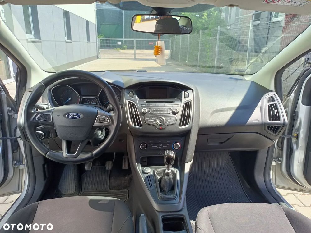 Ford Focus 1.5 TDCi Trend - 13