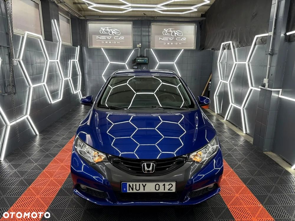 Honda Civic 1.8 i-VTEC Sport - 12