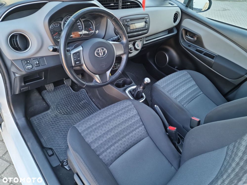 Toyota Yaris 1.0 Active - 11