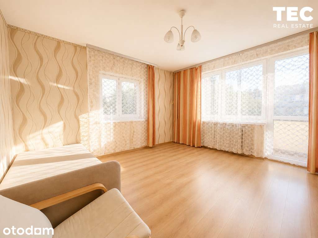 3 pokoje + kuchnia + balkon